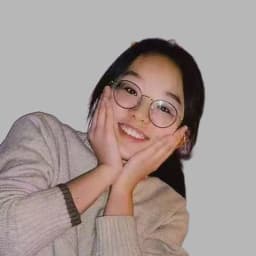 Lynn He, international business